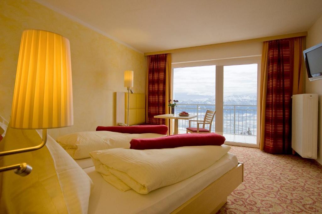 Sonnenhotel Zaubek Treffen Chambre photo