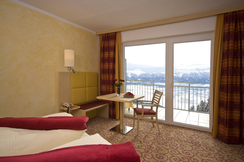 Sonnenhotel Zaubek Treffen Extérieur photo