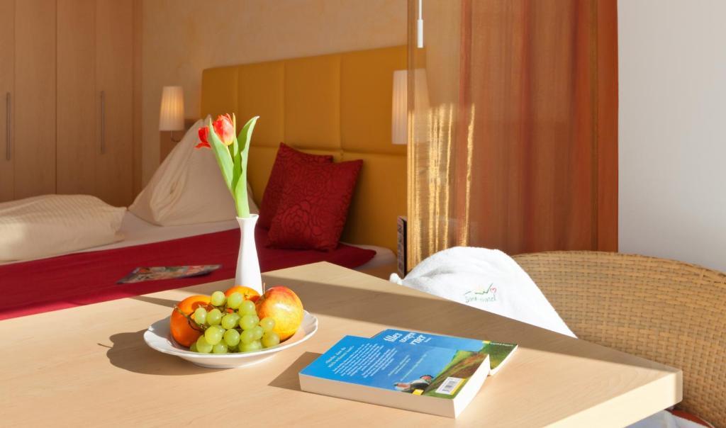Sonnenhotel Zaubek Treffen Chambre photo