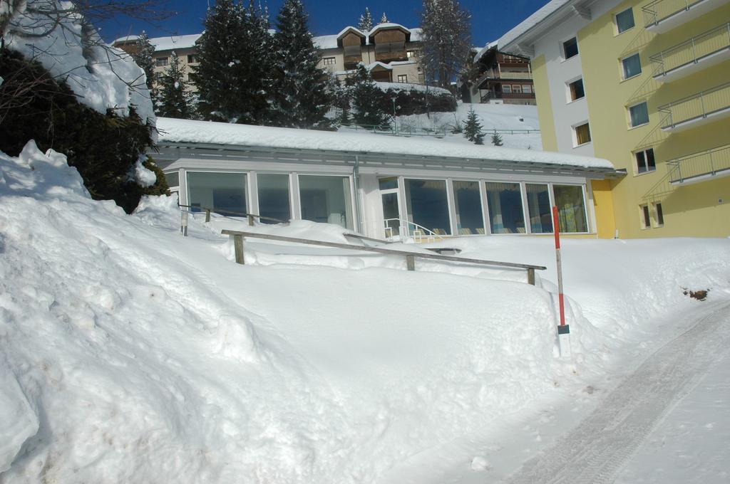 Sonnenhotel Zaubek Treffen Extérieur photo